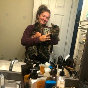 Meet your Posher, Belle